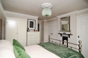 Photo 24- click for photo gallery